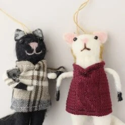 Dunelm Felt Felix Cat Hanging Decoration -Cool Decoration 1000169557 alt02