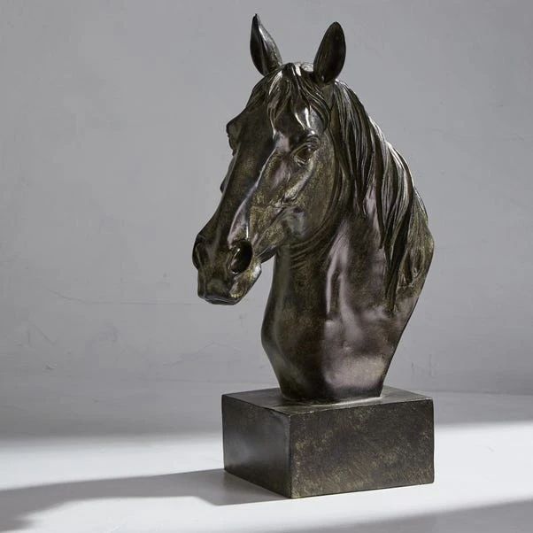 Dorma Horses Head Ornament 3 Dorma Horses Head Ornament