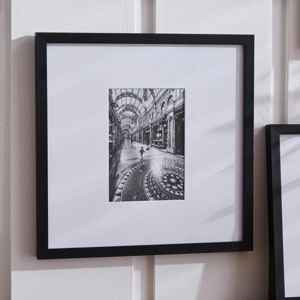 Dunelm Black Oversized Mount Frame 7" X 5" (18cm X 13cm) 3 Dunelm Black Oversized Mount Frame 7" X 5" (18cm X 13cm)