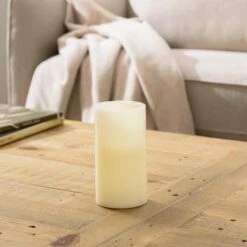 Dunelm Pack Of 6 LED 15cm Church Candles