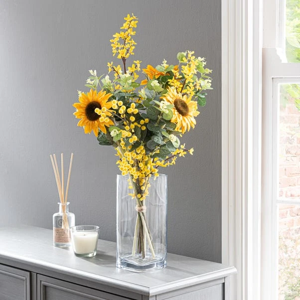Dunelm Florals Forever Ella Sunflower Luxury Bouquet Yellow 58cm 3 Dunelm Florals Forever Ella Sunflower Luxury Bouquet Yellow 58cm