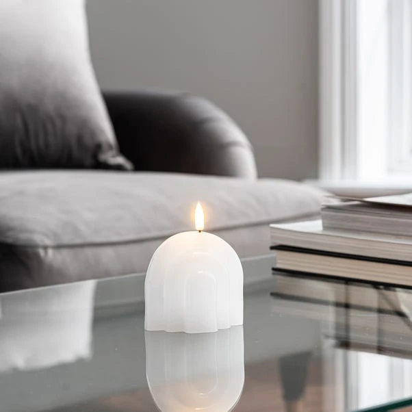 Dunelm Rainbow Curve LED Candle White 4 Dunelm Rainbow Curve LED Candle White - Image 2
