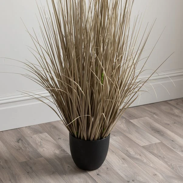 Dunelm Artificial Cream Pampas In Pot 180cm 5 Dunelm Artificial Cream Pampas In Pot 180cm - Image 3