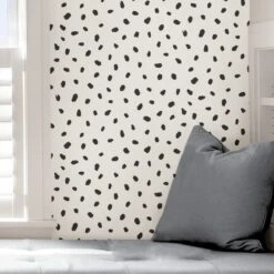 NuWallpaper Nu Wall Self Adhesive Spot Mono Wallpaper -Cool Decoration 30782990 alt04