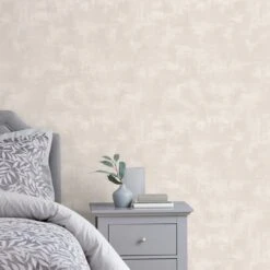 Dunelm Painterly Plain Wallpaper -Cool Decoration 30783501 alt02