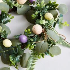 Dunelm Easter Egg Floral Wreath -Cool Decoration 30791665 alt01