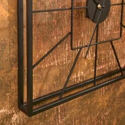 Dunelm Indoor Outdoor London Clock 45cm -Cool Decoration 30791944 alt02