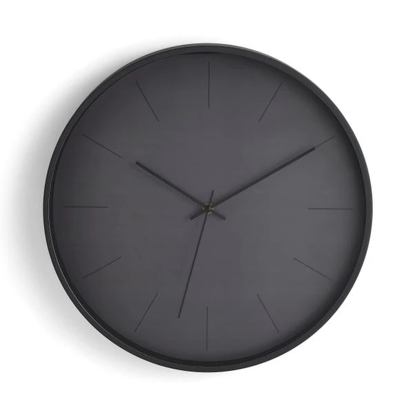 Dunelm Indoor Outdoor Aluminium Pewter Clock 40cm 5 Dunelm Indoor Outdoor Aluminium Pewter Clock 40cm - Image 3